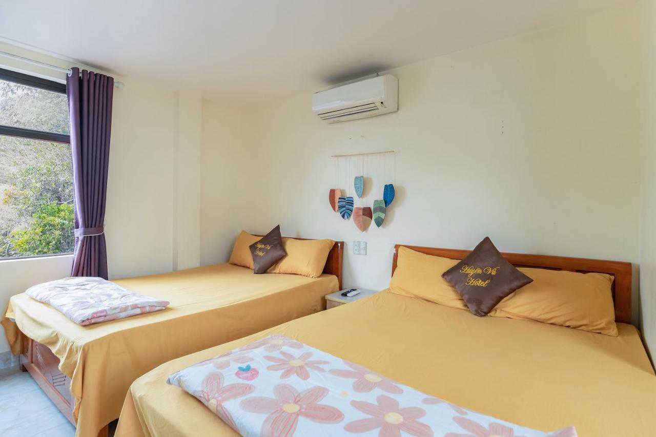 Victor Charlie Hostel Dong Khe Sau Exterior photo