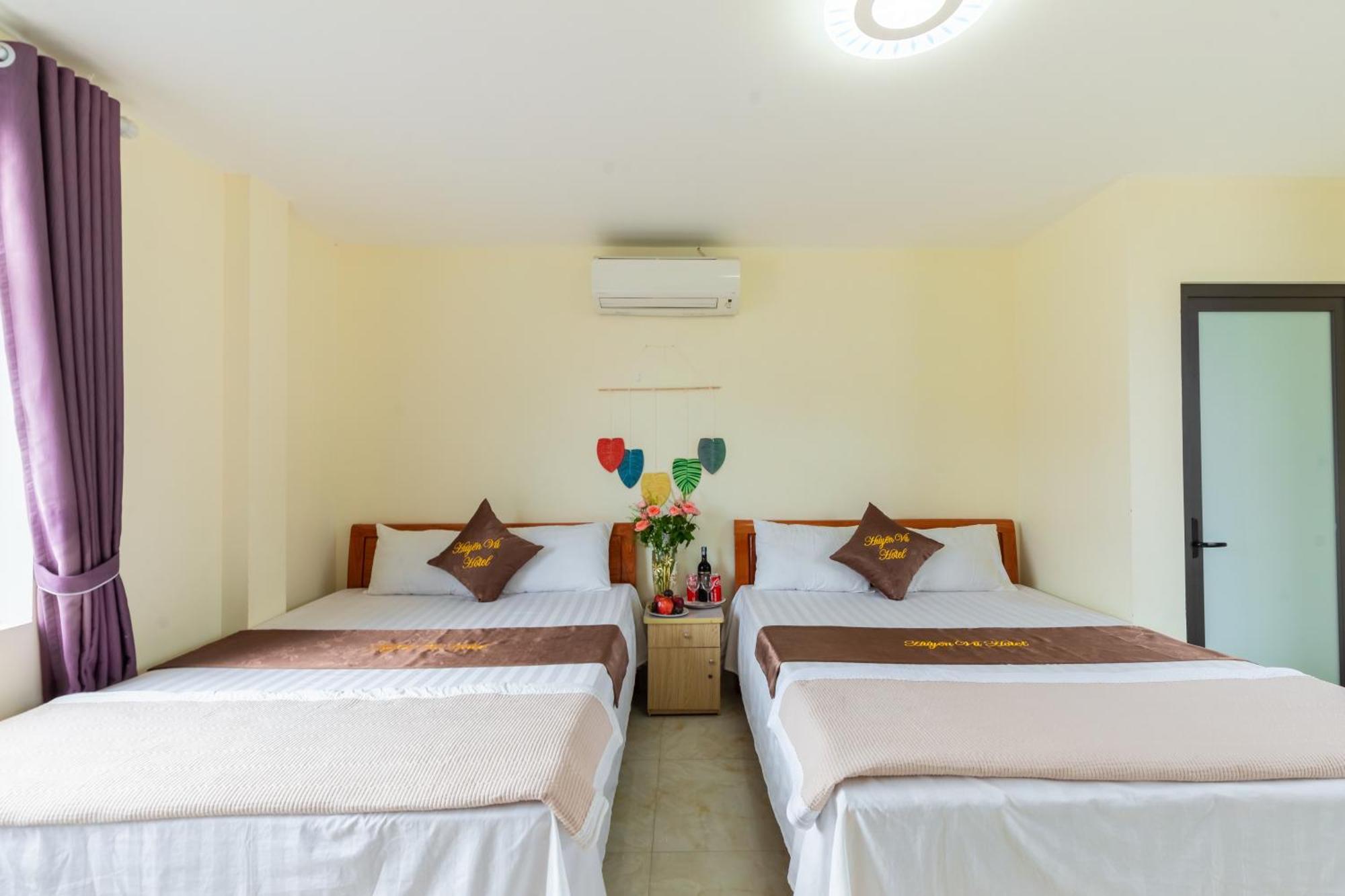 Victor Charlie Hostel Dong Khe Sau Exterior photo