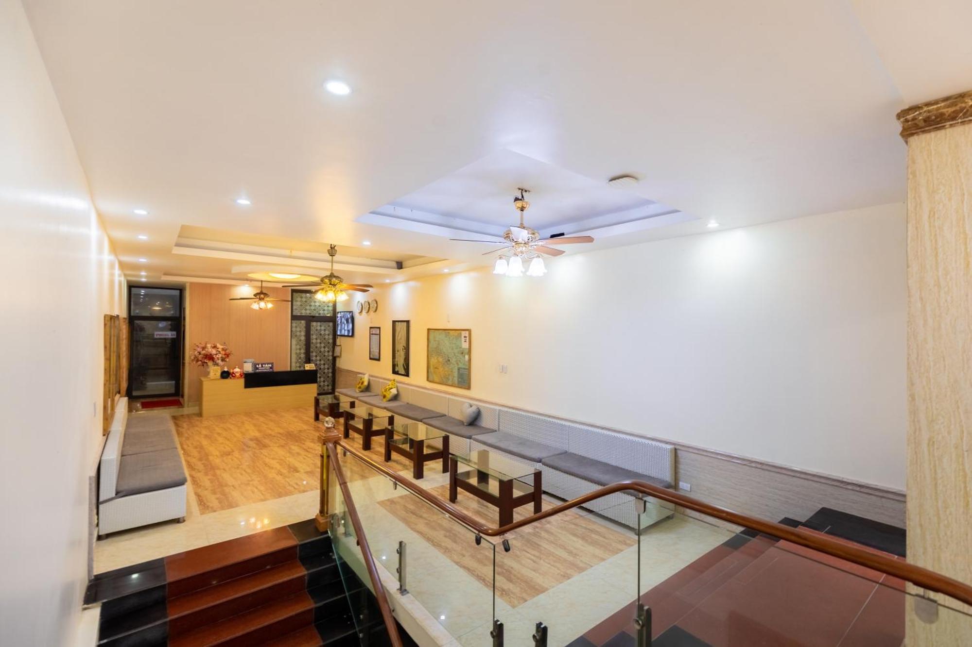Victor Charlie Hostel Dong Khe Sau Exterior photo